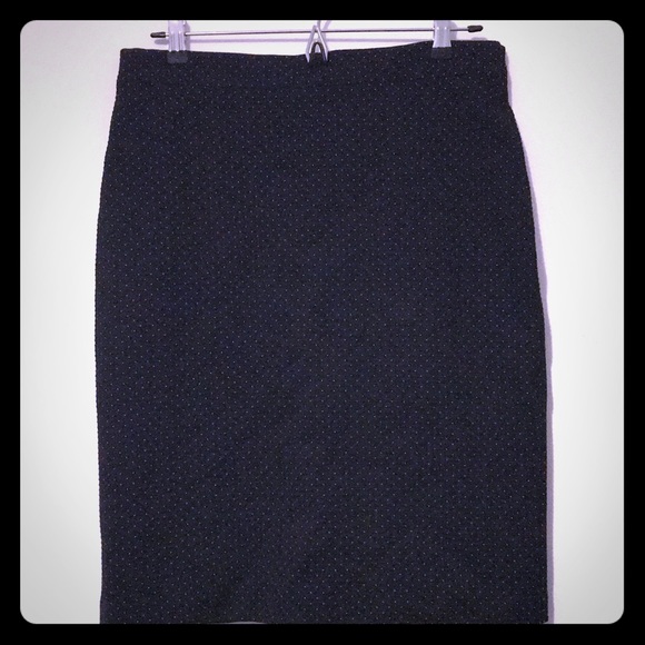 Banana Republic Polka Dot Skirt - Picture 1 of 5